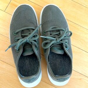 3 FOR $35 Allbirds tree runners green olive - No defects - women’s 9